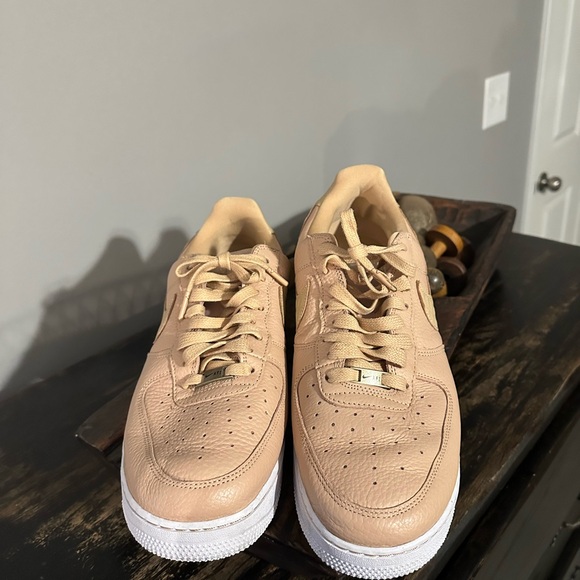 TAN NIKE AIR FORCE 1s Size 13 - Picture 2 of 7